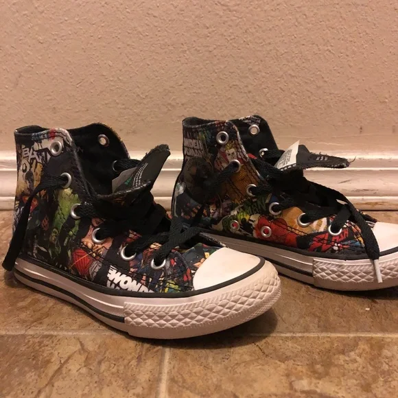 Converse shoes marvel hotsell